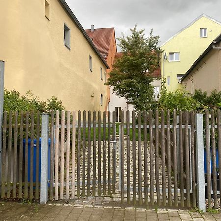 Voh Super Exklusives Loft, Zentral, Smart-Tv, Parkplatz Apartamento Vohenstrauss Exterior foto