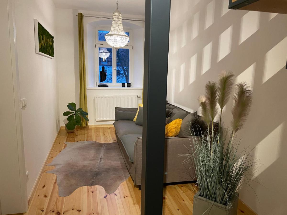 Voh Super Exklusives Loft, Zentral, Smart-Tv, Parkplatz Apartamento Vohenstrauss Exterior foto