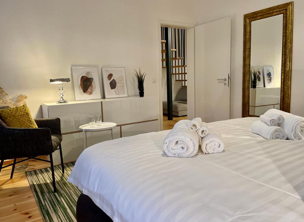 Voh Super Exklusives Loft, Zentral, Smart-Tv, Parkplatz Apartamento Vohenstrauss Exterior foto