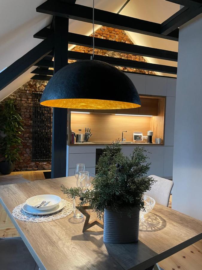 Voh Super Exklusives Loft, Zentral, Smart-Tv, Parkplatz Apartamento Vohenstrauss Exterior foto