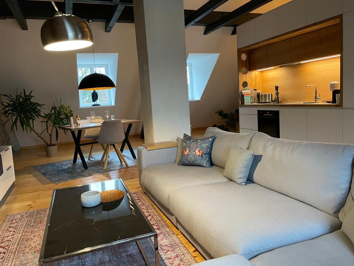 Voh Super Exklusives Loft, Zentral, Smart-Tv, Parkplatz Apartamento Vohenstrauss Exterior foto